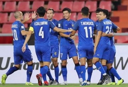 Thắng vùi dập Indonesia, tuyển Thái Lan đặt 1 chân vào bán kết
