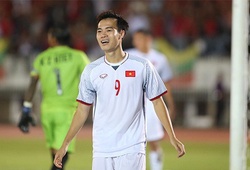 Văn Toàn... mắng yêu trọng tài Phubes Lekpha sau khi mất bàn thắng vào lưới Myanmar!