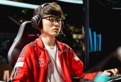 Điều gì níu kéo Faker ở lại với SKT T1?