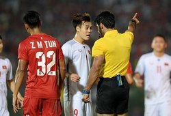 AFF Cup 2018: Hé lộ nguyên nhân khiến trọng tài Thái Lan “cướp” bàn thắng của Văn Toàn