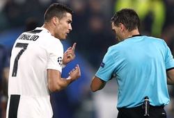Ronaldo buông lời ám chỉ điều gì sau khi ghi bàn nhưng Juventus vẫn thua ngược Man Utd?