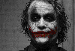 Diễn lại vai hề Joker, Conor McGregor làm fan khó hiểu