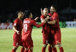 AFF Cup 2018: Công Phượng và ĐT Việt Nam tri ân CĐV sau trận thắng trước ĐT Philippines