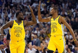 Mỗi khi Draymond Green chần chừ ném 3 điểm, Kevin Durant lại vô cùng chướng mắt