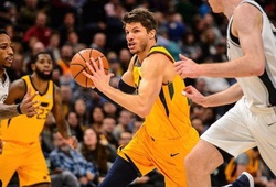 Màn ra mắt khán giả Utah Jazz của Kyle Korver trước San Antonio Spurs