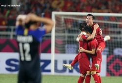 Chùm ảnh: Cảm xúc vỡ òa của các cầu thủ Việt Nam sau khi giành vé vào chung kết AFF Cup 2018