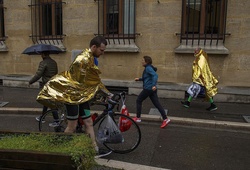 Kỷ lục hàng trăm người bỏ cuộc ở giải Ironman 70.3 Pháp