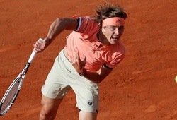 Vòng 1 Roland Garros: Zverev xuất trận hoàn hảo, cú sốc Ostapenko