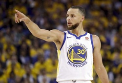 29 điểm, 9 kiến tạo và 6 rebounds của Stephen Curry tại Game 1 NBA Finals 2017/18