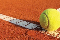 Khoảnh khắc Roland Garros: Choáng ngợp bởi phương pháp chăm sóc sân đất nện