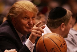 Tổng thống Mỹ Donald Trump từng là một tài năng thể thao, bao gồm bóng rổ