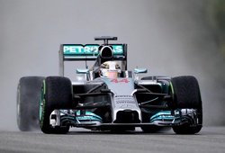 Lewis Hamilton giục Mercedes khắc phục "động cơ... xịt" sau Canada GP
