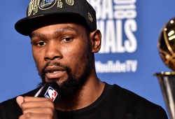 Tương lai của Kevin Durant: Muốn gì Warriors cũng chiều