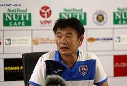 HLV Than Quảng Ninh thán phục Hà Nội FC bất bại lượt đi, xứng đáng vô địch