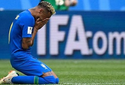 Giọt nước mắt của Neymar và những khoảnh khắc xúc động trong bóng đá