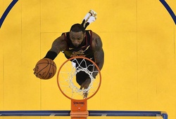 Warriors phải làm gì để ngăn cản LeBron James?