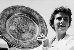 Maria Bueno: Nữ hoàng quần vợt và kỷ niệm đẹp với công nương Diana