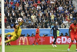 Hugo Lloris đưa Pháp vào chung kết World Cup với pha cứu thua đẹp nhất giải?