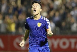 Pha sút phạt đẹp mắt của Đinh Thanh Trung vào lưới Becamex Bình Dương