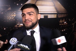 Kelvin Gastelum: Conor McGregor sẽ khó lòng vượt qua sức mạnh của Khabib