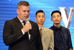 Bất ngờ chuyện HLV Kevin Yurkus cám ơn kình địch Thang Long Warriors khi Cantho Catfish được vinh danh tại VBA Awards 2018