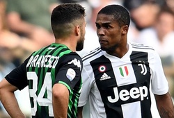 Douglas Costa hối hận trước án phạt nặng