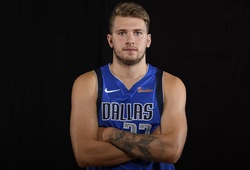 Chưa đánh trận nào tại NBA, tân binh Luka Doncic đã quẩy banh sân phủi ở Dallas Mavericks