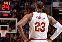 NBA 2017-18: Tiếp tục lập các cột mốc, LeBron James giúp Cavaliers thăng tiến