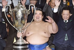 Sumo Nhật Bản giành lại vị thế thống trị