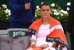 “Roland Garros chẳng quan tâm gì đến các tay vợt”