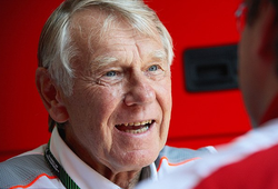 Đồng sáng lập đội đua McLaren qua đời