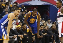 Durant chấn thương, Warriors ký vội hợp đồng với trai hư NBA