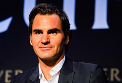 Roger Federer: Phong độ đi xuống, thu nhập vẫn lên