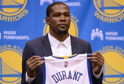 Kevin Durant tiết lộ lí do chuyển đến Warriors, LeBron James khó chịu vì đồng đội