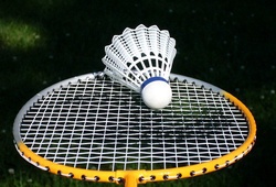 Những lưu ý khi chọn vợt cầu lông