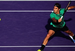 Roger Federer hồi sinh nhờ biến điểm yếu nhất thành vũ khí