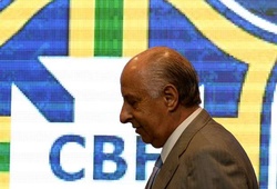 Scandal của FIFA: Thêm “vòi bạch tuộc khủng” bị chặt