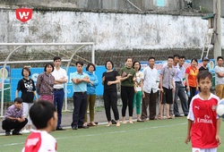 Tâm tư của những CĐV U13 bóng đá học đường