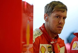 Vettel khó chịu trước sức mạnh của Hamilton