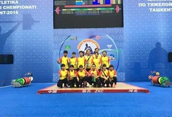Cử tạ nữ giành tấm vé Olympic thứ 16 cho Việt Nam