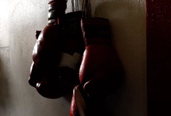 Bản tin MMA 19/3: Bị đấm TKO, Boxer tử vong sau 10 tháng hôn mê 