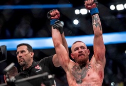 Phân tích chiến thắng của Conor McGregor từ bảng điểm giám khảo