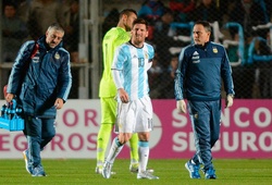 Argentina lo sốt vó vì chấn thương của Messi
