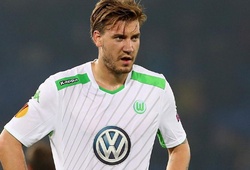 "Lord" Bendtner ví mình như mãnh hổ