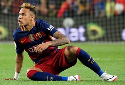 Neymar và Alba cãi vã ngay trên sân, nội bộ Barca đang loạn?