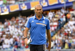 Zidane liệu có là "thầy Pháp chỉ biết gõ đầu trẻ"?