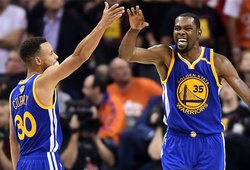 Durant đâm nhát dao quyết định số phận Cavliers ở chung kết NBA