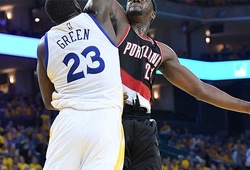 Ngũ-hành-sơn của Draymond Green "phong ấn" Portland Trail Blazers