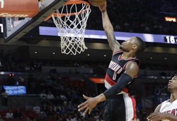 Damian Lillard ném thành công quả 3 điểm thứ 1000 trong sự nghiệp