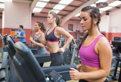 6 lỗi khó tránh khi tập chạy bộ trên máy treadmill